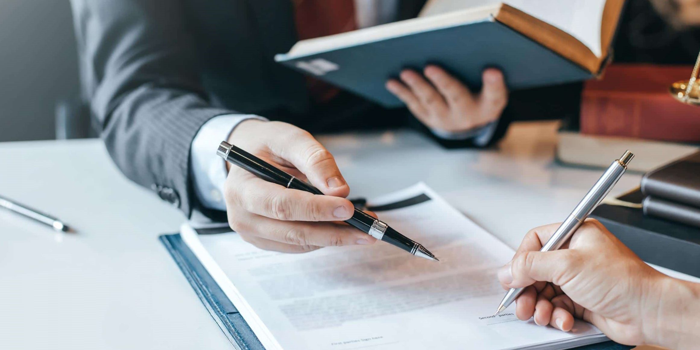 notario para la escritura de una hipoteca en Valencia - asesoramiento inmobiliario