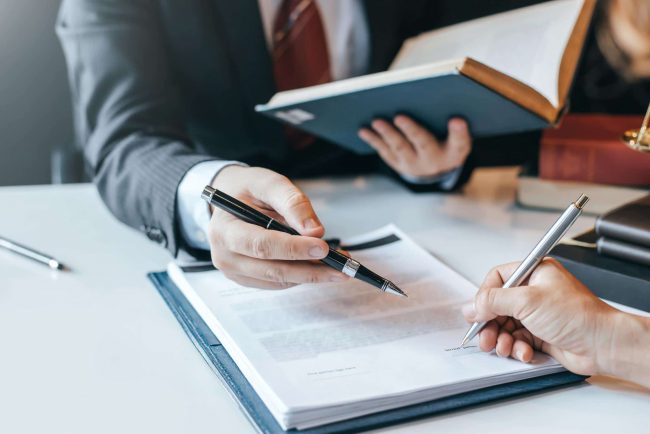 notario para la escritura de una hipoteca en Valencia - asesoramiento inmobiliario