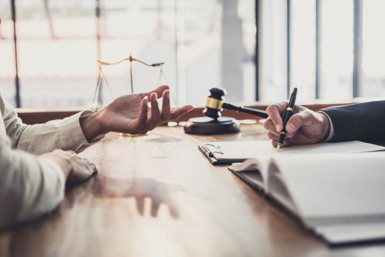 notarios para herencias en Valencia - asesoramiento gratuito