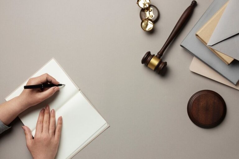 Notarios de Valencia-mazo